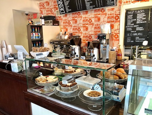 ANALOG - Ice Cream- Coffee- Fresh Bakery- In Sister Bay